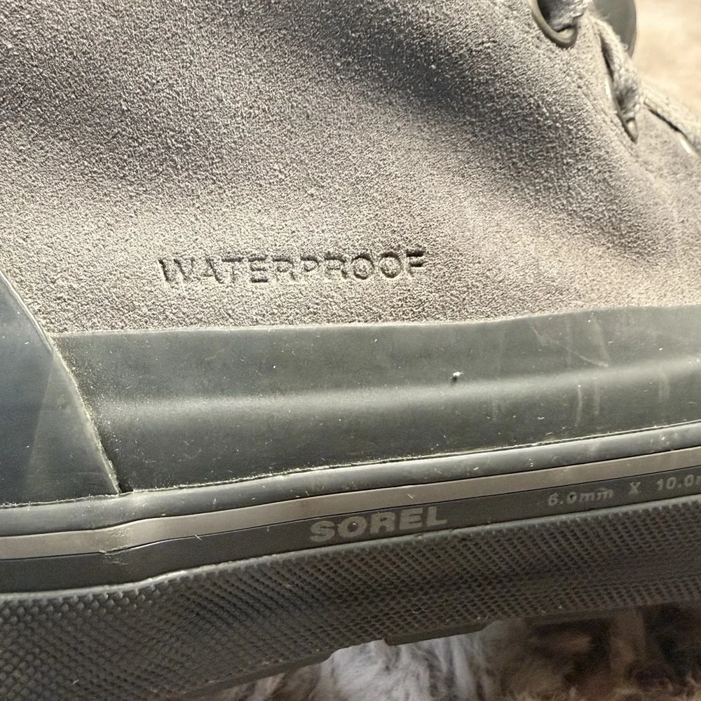 SOREL Men's Cheyanne Metro Waterproof Sneaker Boots Gray Suede Size 11.5